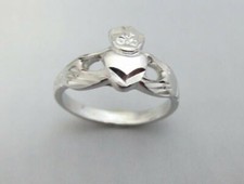 14KT WHITE GOLD EP CELTIC IRISH CLADDAGH RING , SIZE 8