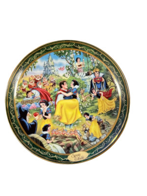 DINEY'S SNOW WHITE 'Ever After' Bradford Exchange Collector Plate