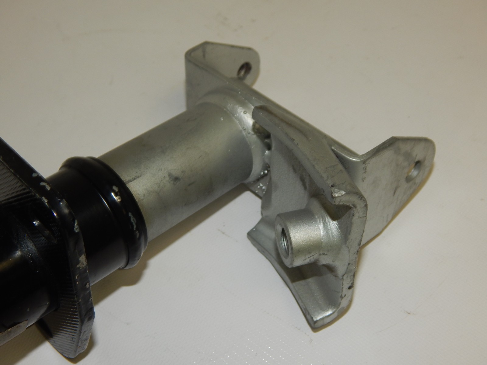 OEM 1993-1998 Audi 90 Cabriolet Front Right Bumper Shock Energy  