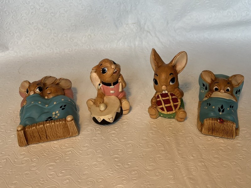 Pendelfin Rabbit  Figurines- Lot of 4