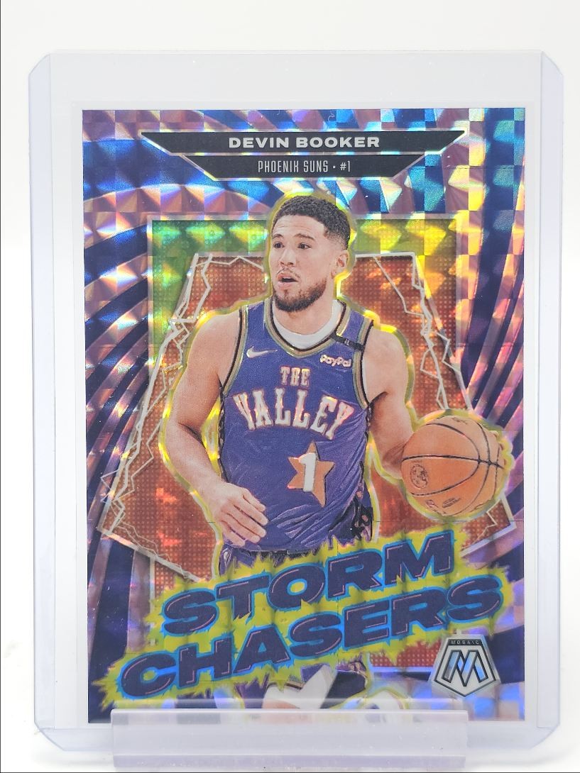 DEVIN BOOKER 2024-25 MOSAIC STORM CHASERS SILVER PRIZM SUNS Q5908