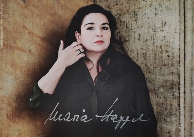 Maria Happel autograph, SOKO Vienna