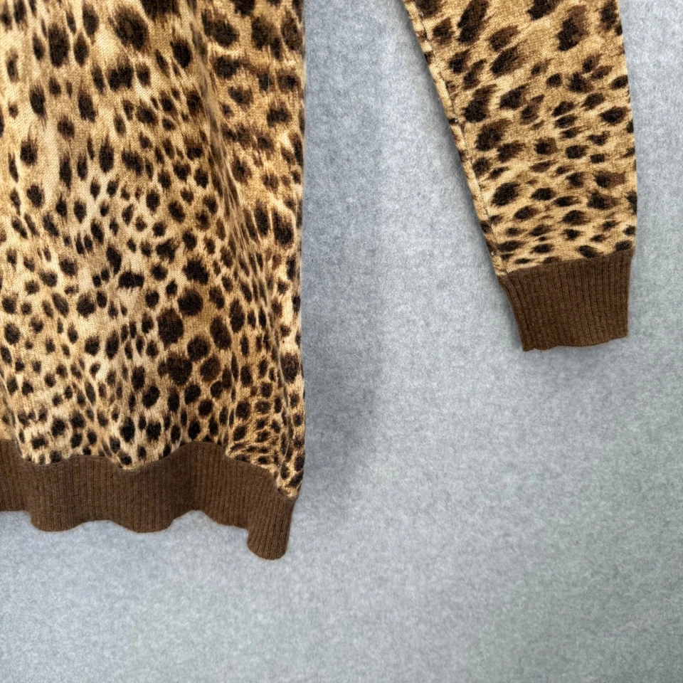 Cárdigan suéter para mujer J.McLaughlin estampado de leopardo 100 % cachemir talla mediana Foto 3 de 4