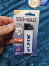 Vintage ZIG-ZAG Disposable LIGHTER Scripto ORIGINAL Package Hippie Rolling Paper