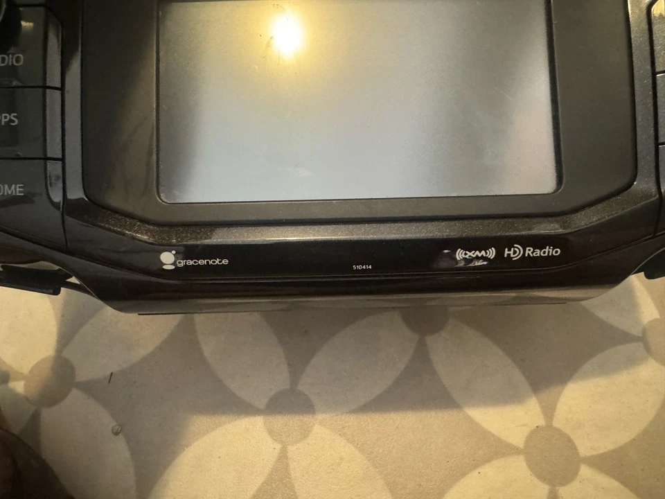 2018 TOYOTA 4 RUNNER RADIO AUDIO RECEIVER HEAD UNIT WITH DISPLAY 8610035362 - Imagen 2 de 4