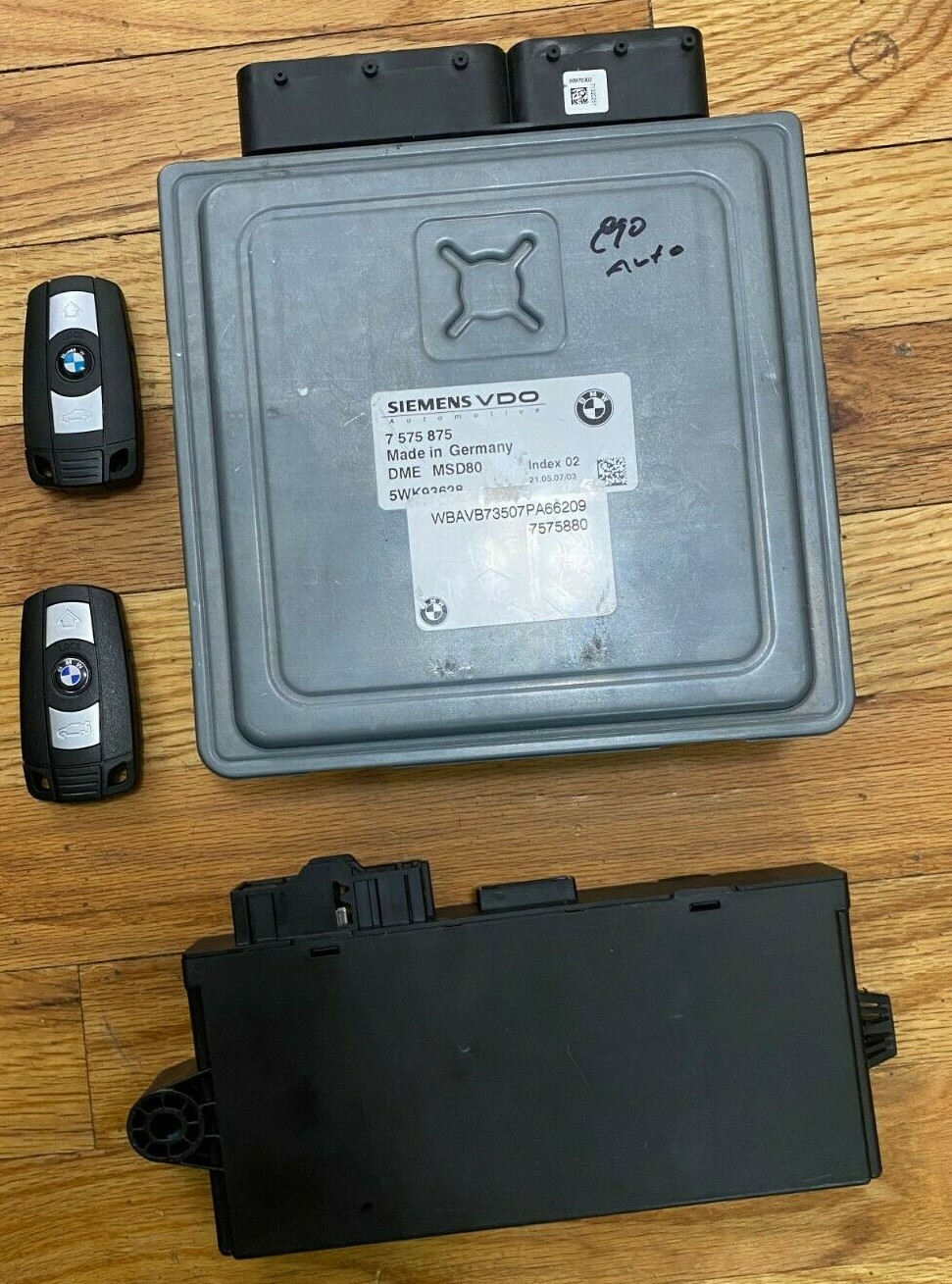 0710 BMW E90 E91 E92 335I N54 DME MSD80 ENGINE ECU CAS3 IGNITION KEY