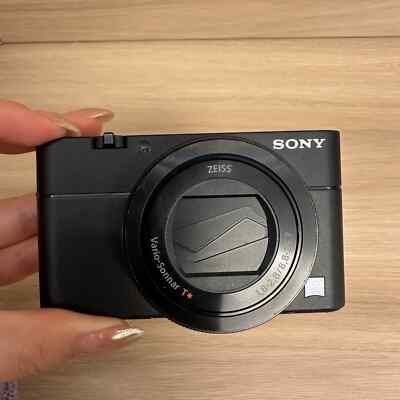 Sony RX100V Cyber-Shot Digital Camera DSC-RX100M5 W/ Flip Screen English