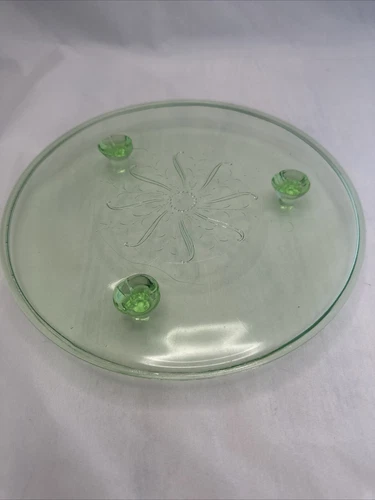 Vintage Jeanette Uranium Depression Glass 3 Footed Cake Plate #3389 Glow Read