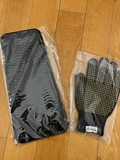 Ella Bella Curling iron mat and glove