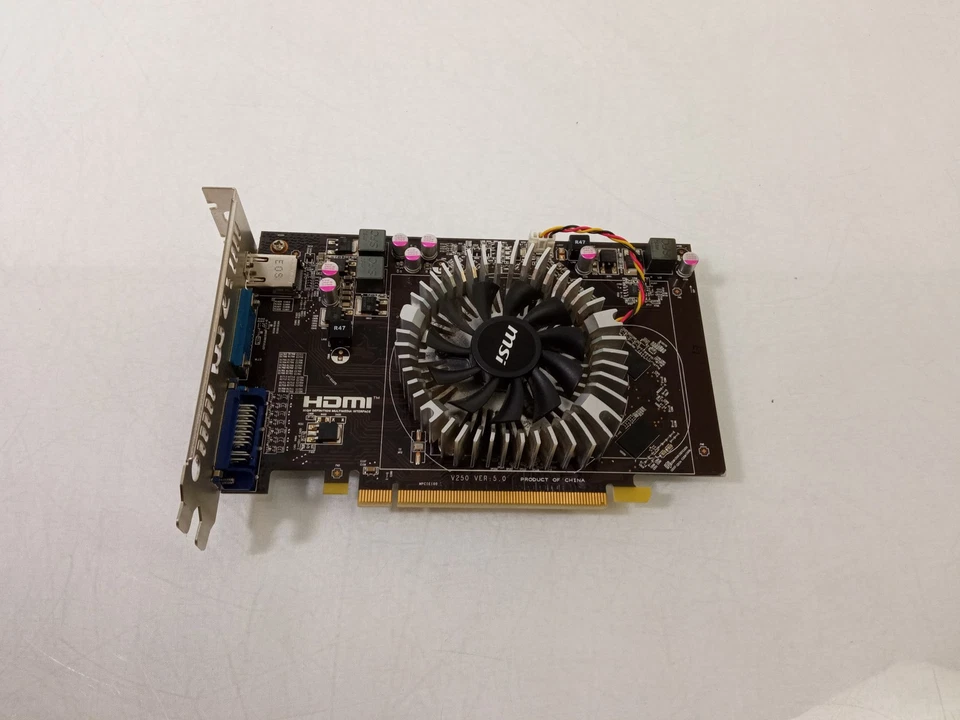 MSI Radeon HD 6670 2GB DDR3 PCI-E Video Graphics Card R6670-MD2GD3 V2 - Image 2 of 4