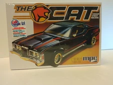 MPC 1004 1/25 1973 Mercury Cougar The Cat Plastic Model Kit