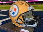 Le'Veon Bell Signed Pittsburgh Steelers Full Size Speed Replica Helmet JSA 26 — photo 1