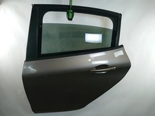 Porte arrière et accessoires Peugeot 208