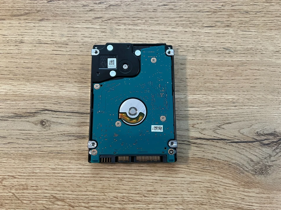 1TB Festplatte HDD 2,5 Zoll mit Windows 11 Pro 26H1 für Notebook Laptop und PC - Bild 3 von 3