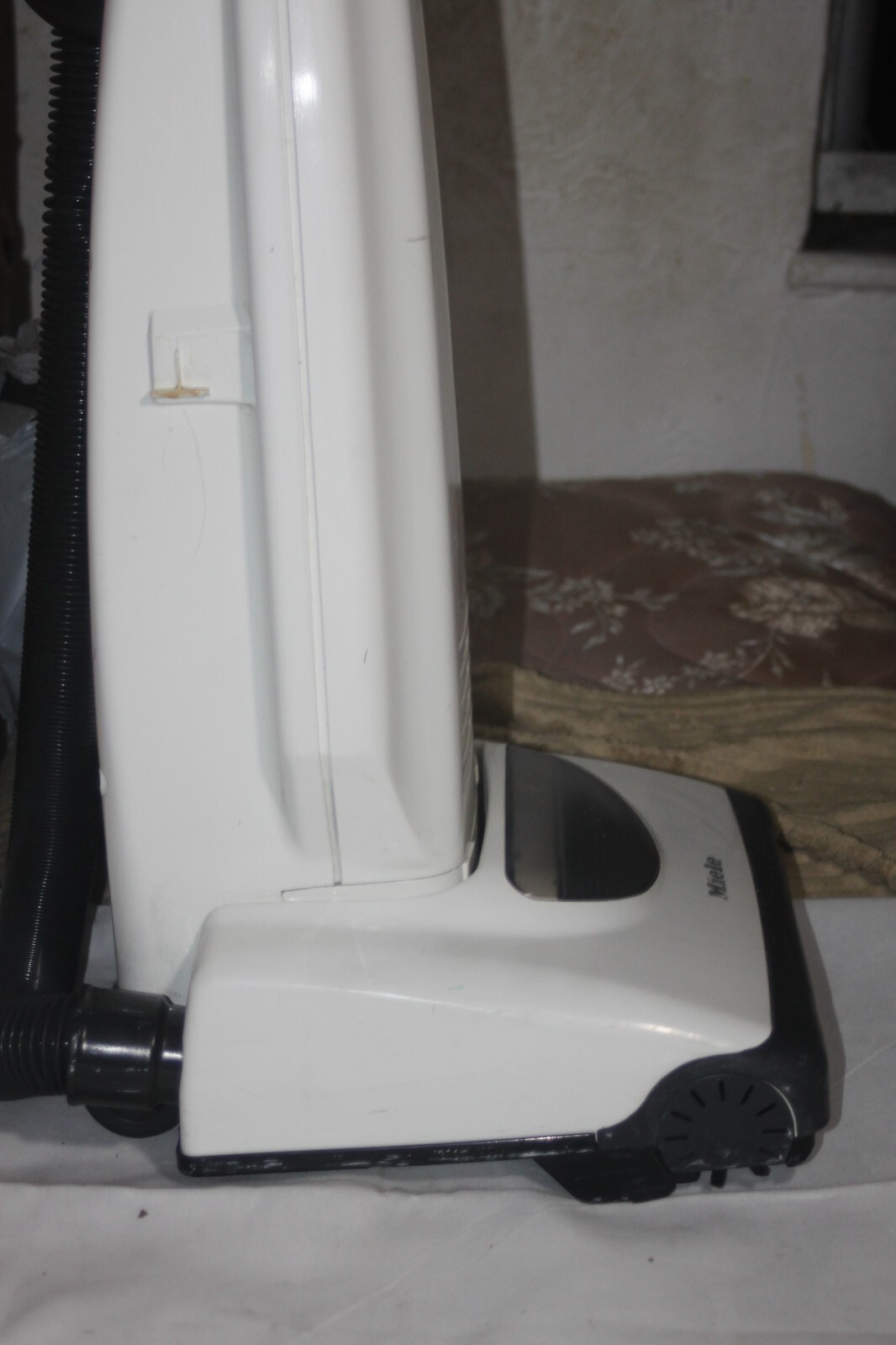 MIELE S177i Powerhouse Upright Vacuum Cleaner Tested, Works (READ) eBay