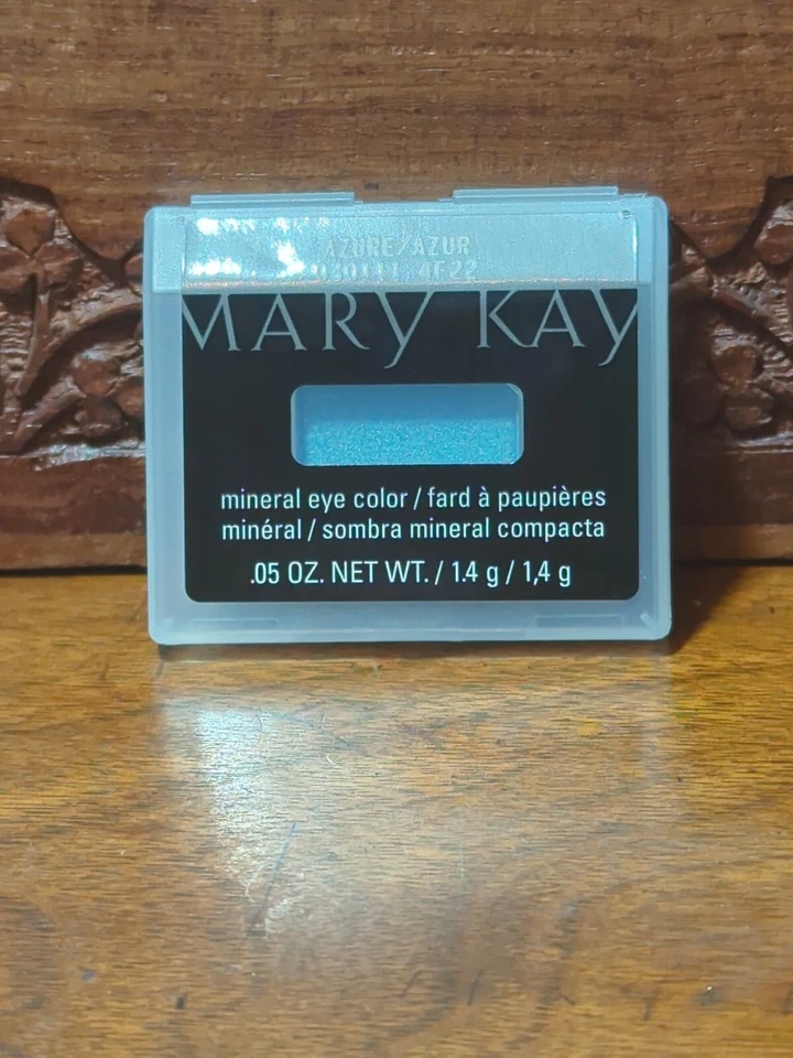 Mary Kay Mineral Eye Color- Azure NEW in Box- Discontinued - Image 4 of 4