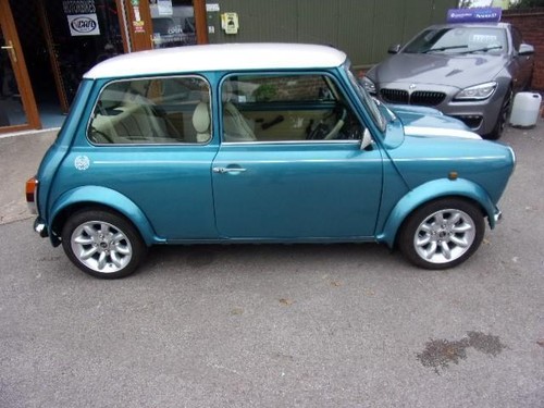 Rover Mini Cooper 2dr PETROL MANUAL 1999/S - Picture 2 of 20