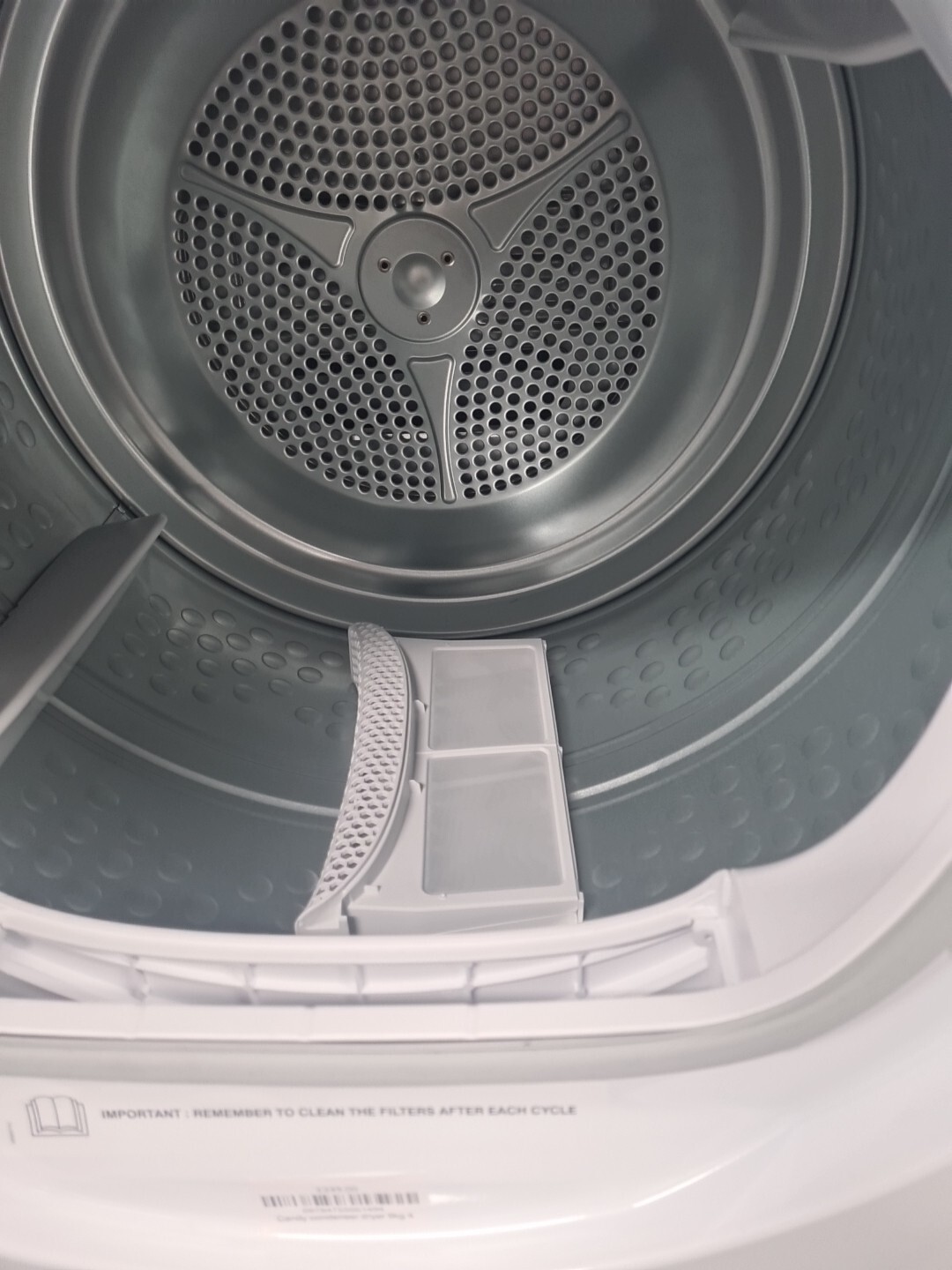 Candy CSEC9LF White Condenser Tumble Dryer 9 KG Sensor Drying Energy B