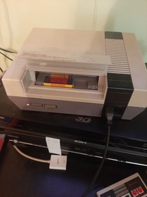 DRAGON WARRIOR w/box & manual for Nintendo NES  - ALL NEAR-MINT! - Works GREAT!