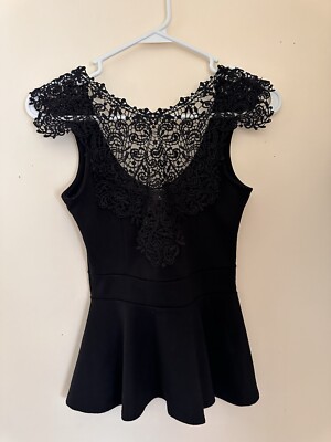 Julie's Closet Small Black Lace Peplum Women s Blouse