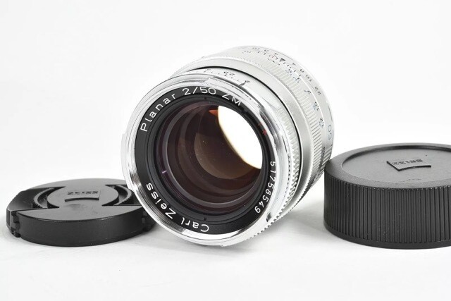 MINT]Carl Zeiss Planar T* 50mm f/2 ZM T Silver Lens for Leica From 