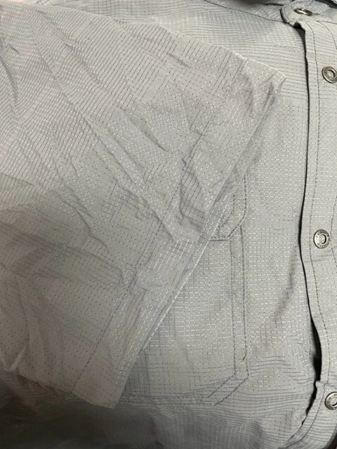 EXOFFICIO MENS TERCENA SOLID SHORT SLEEVE METAL SNAP SHIRT (PEBBLE GRAY L) NWOT - Image 4 of 4