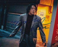 PARK JI HWAN signed autograph 20x25cm THE ROUNDUP in person autograph ACOA