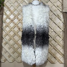 Guess NWT Shiah Faux Fur Open Vest Boho Chic Size L