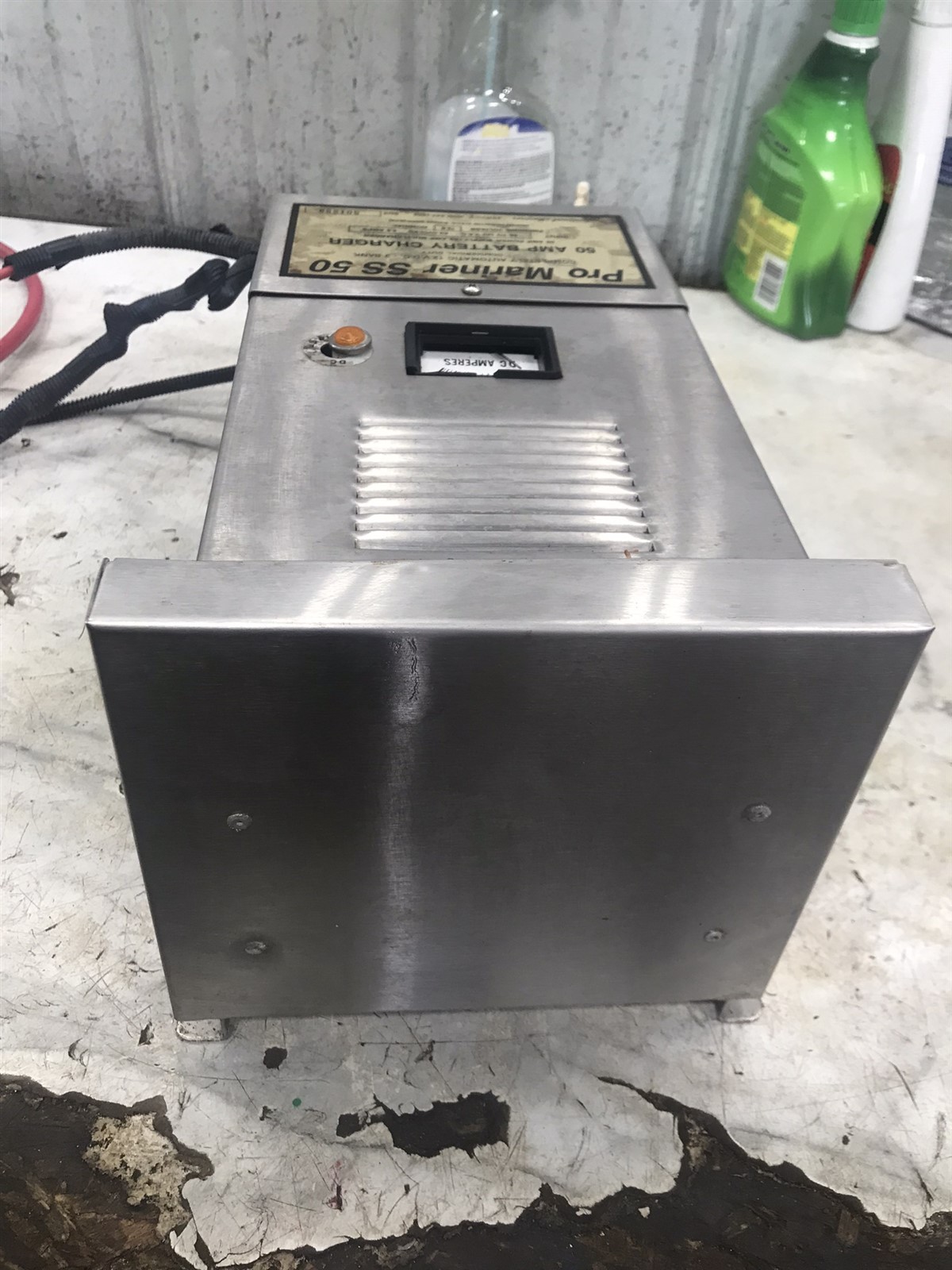 Professional Mariner ProMariner SS 50 A Amp Marine 3 bank battery charger