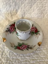 Ladies Elegant Porcelain Ashtray Cigarette Holder Reticulated ~ Roses Gold Trim