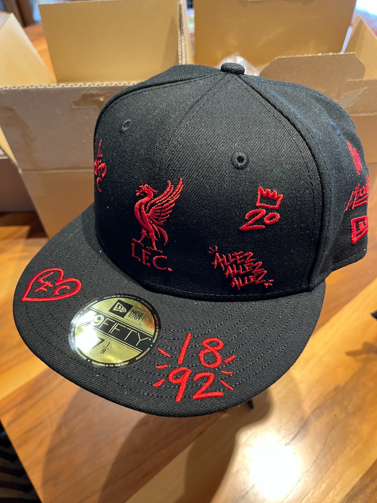 NEW ERA 59FIFTY Liverpool FC Scribble Cap – Black/Scarlet 14864483