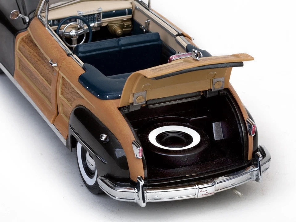 SUNSTAR 1:18 1948 CHRYSLER TOWN & COUNTRY DIE-CAST GRAY SS6141 - Image 3 of 4