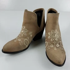 CWY Coolway Tan Leather Embroidered Ankle Boots Western Women’s Size 9