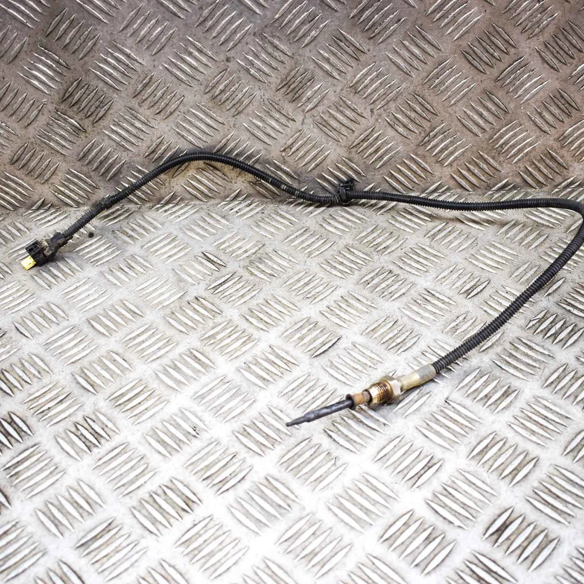 MERCEDES-BENZ GLE W167 Exhaust Temperature Sensor A0009057307 3.0 