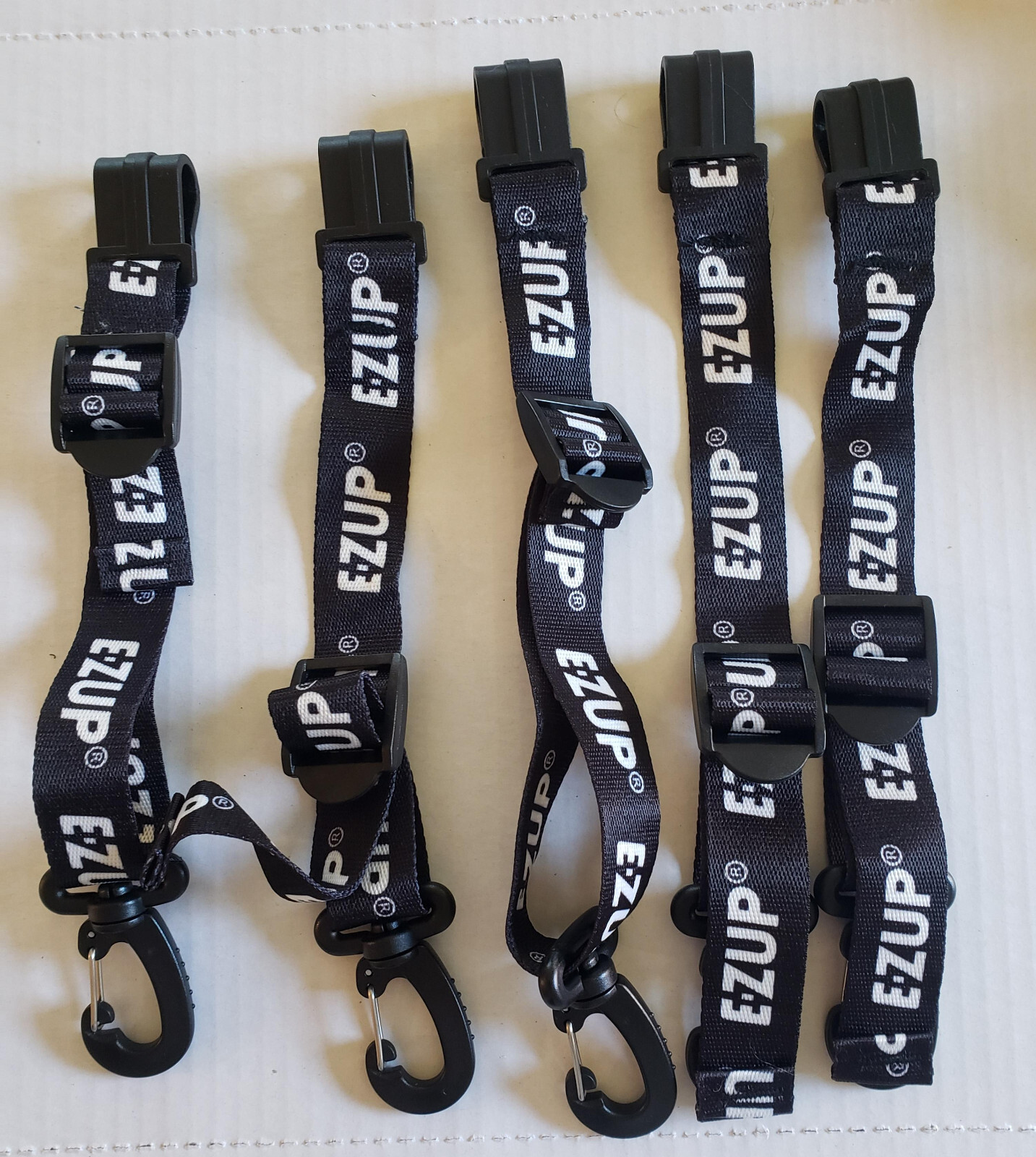 E-Z UP NEW Shelter Hang Clips Accessories EZCP5PKBK Black 5 Per Box Tent Garden