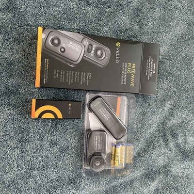 Vello FreeWave Plus Wireless Remote Shutter Release - 2.4GHz (for Sony)