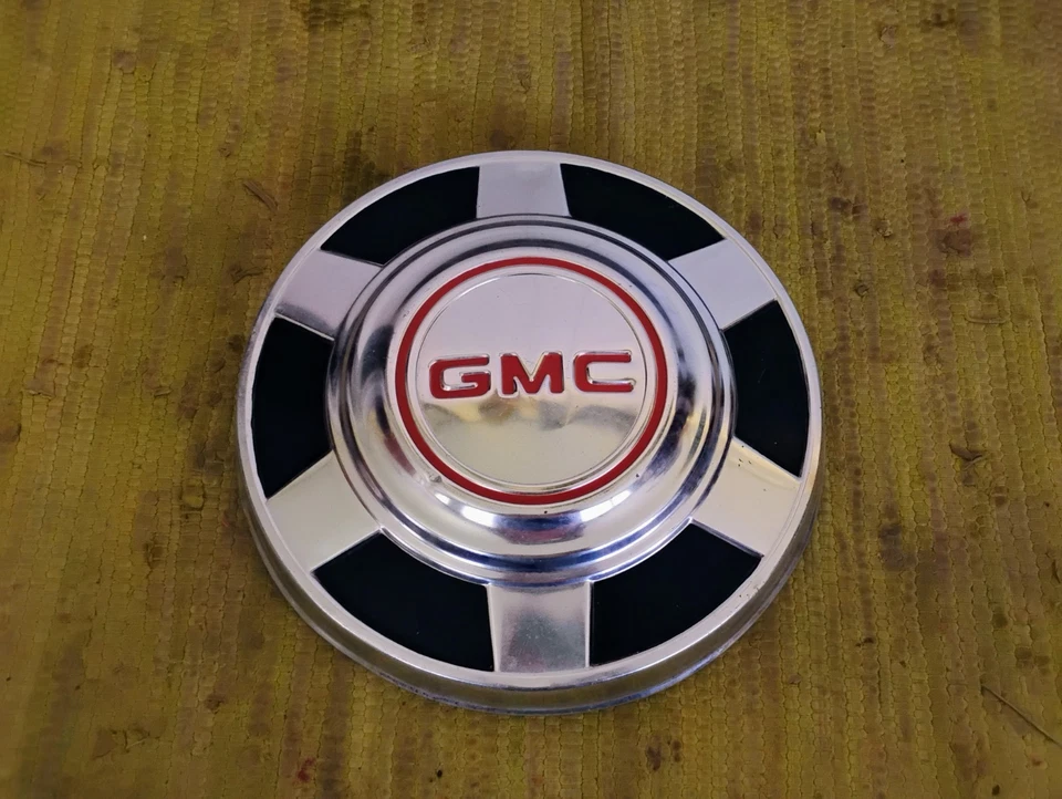 73-87 GMC 1 Ton 4x4 DANA 60 Dog Dish HUBCAPS 12" Truck K35 K3500 - Image 4 of 4