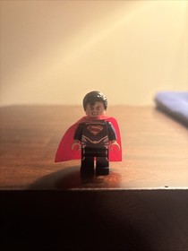 LEGO DC Superman Man Of Steel Minifigure With Cape SH0077
