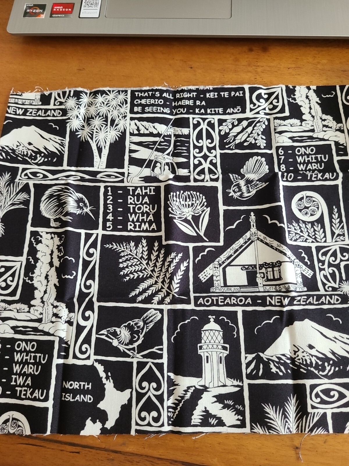 Picture 1 of 2