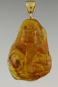 Authentic FOSILL Insects Genuine BALTIC AMBER Carved Gold Plated Silver Pendant 24.7g 18-3