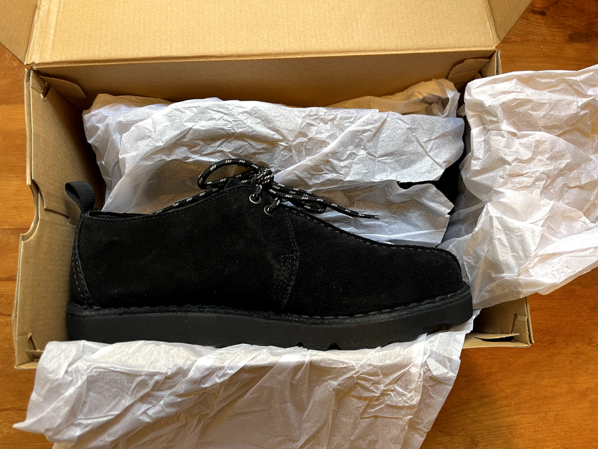 BRAND NEW] Clarks Desert Trek Gore-Tex GTX Mens Black Suede Shoes