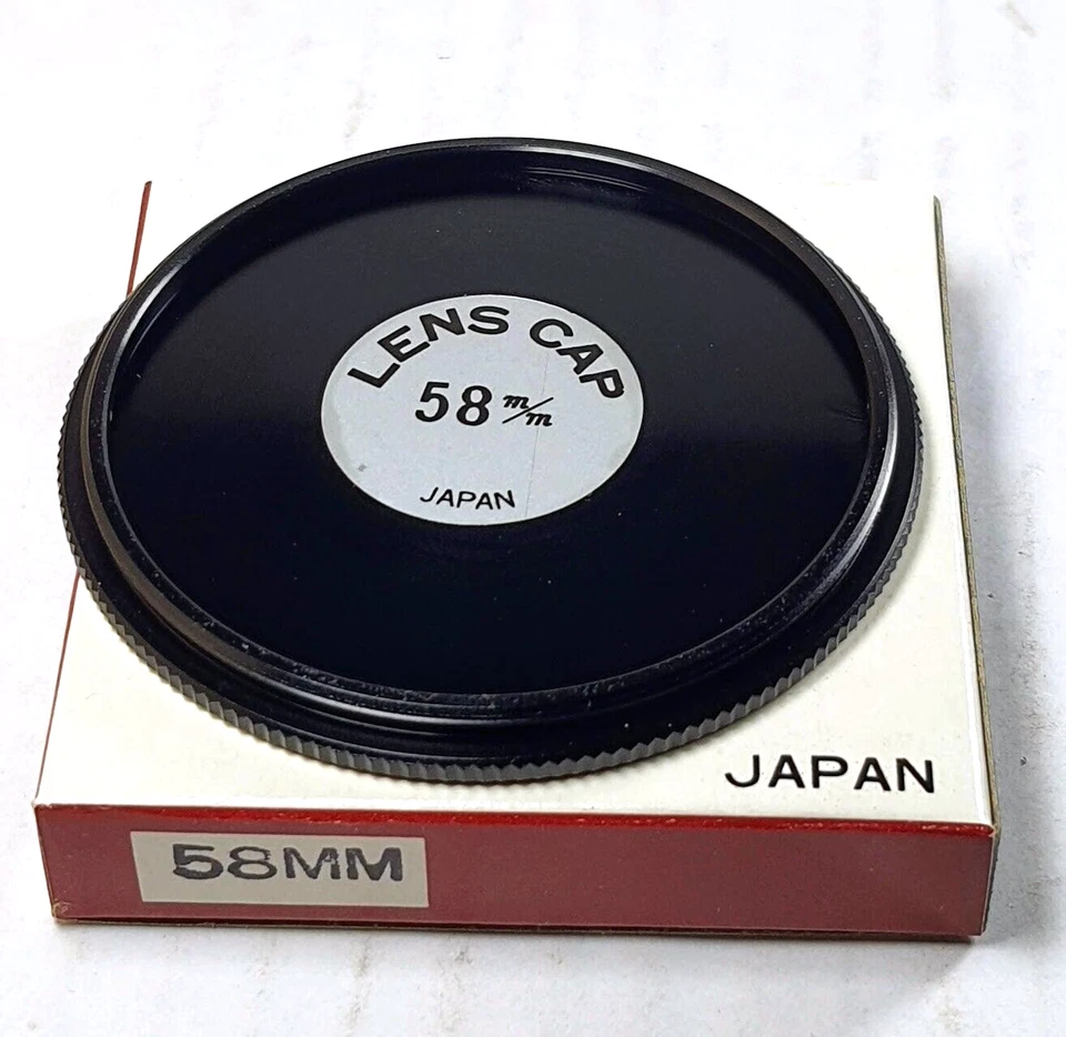 58mm Metal Front Lens Cap Screw-in 58 mm High Quality E58 Rare Japan made - Image 2 of 4