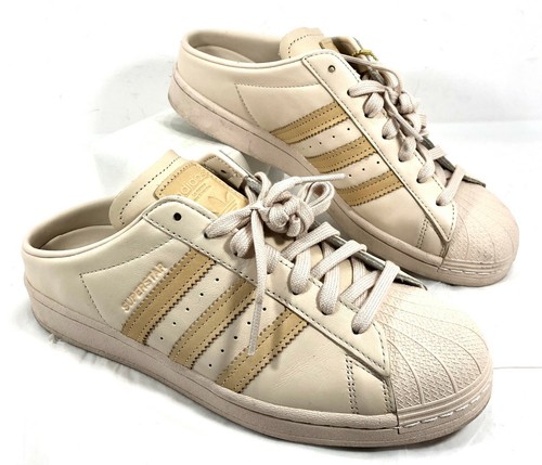 GUC Women's Adidas Superstar Sneaker 
