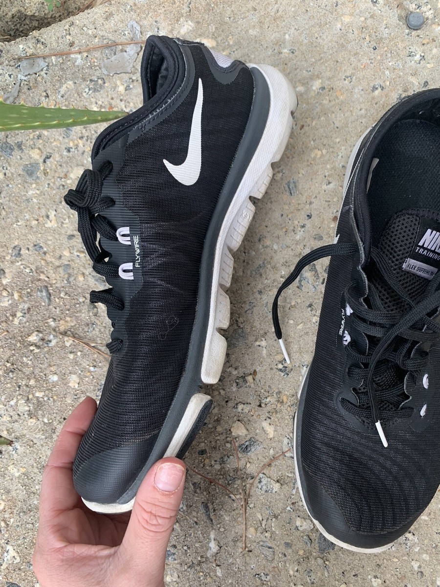 Nike Flex Supreme TR4 Mens Training Shoes Athletic Sneakers  display picture 2