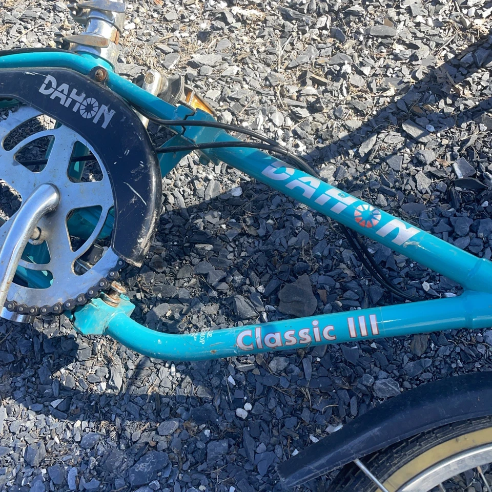 vintage dahon folding bike Teal Classics 3 - Image 3 of 4