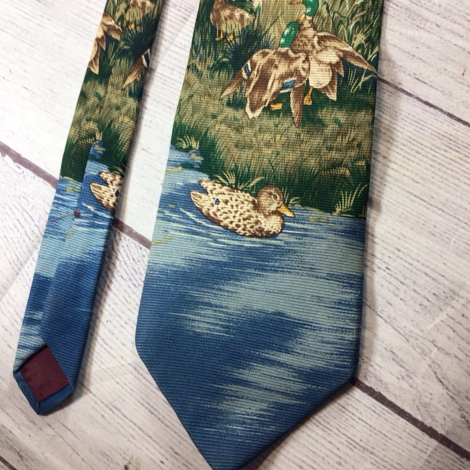 Vintage Ducks Unlimited Silk Mallard Waterfowl Hunting Sport Necktie - Image 2 of 4
