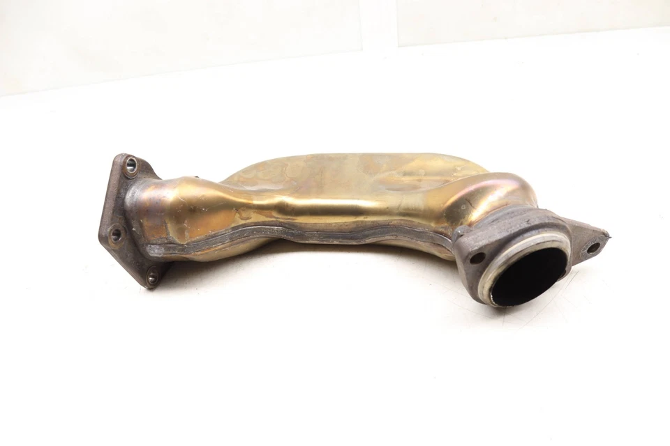 Mercedes-Benz E550 2012-2017 - colector de escape turbo derecho / tubo 2781400808 Foto 2 de 4