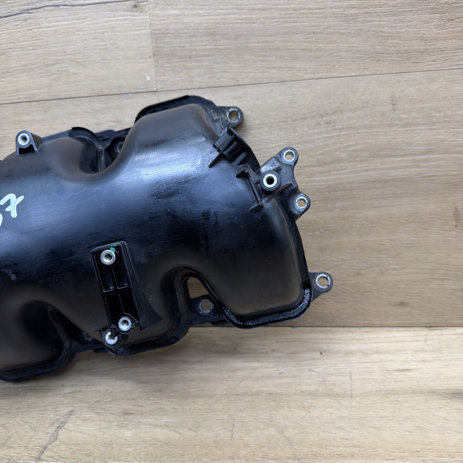 Maserati Ghibli 2014-2020 Intake manifold