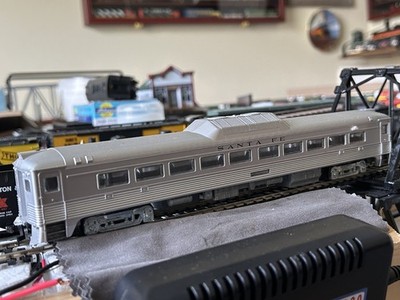 HO Athearn 2076 Santa Fe RDC-3 Unpowered Dummy Unit Excellent