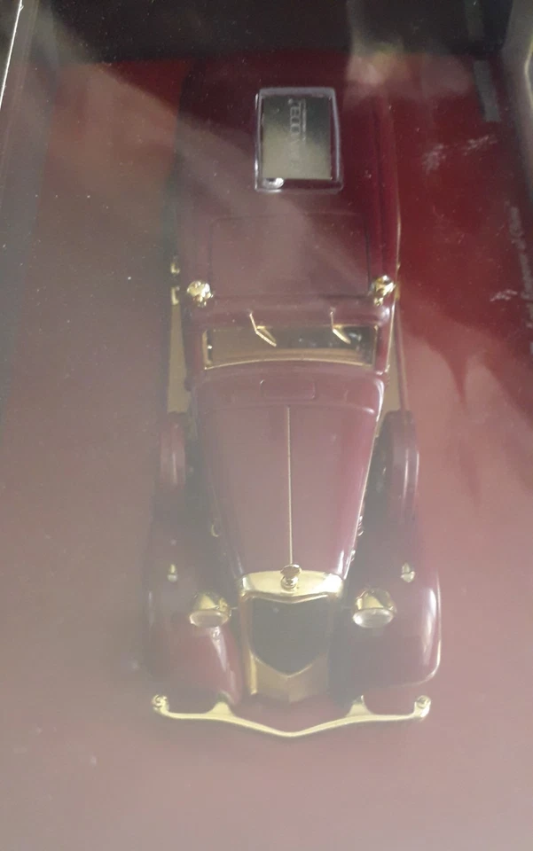 TRUESCALE 1/43 CADILLAC DELUXE TUDOR LIMOUSINE 8C 1932 RED TSM124312 NUOVO - Immagine 4 di 4